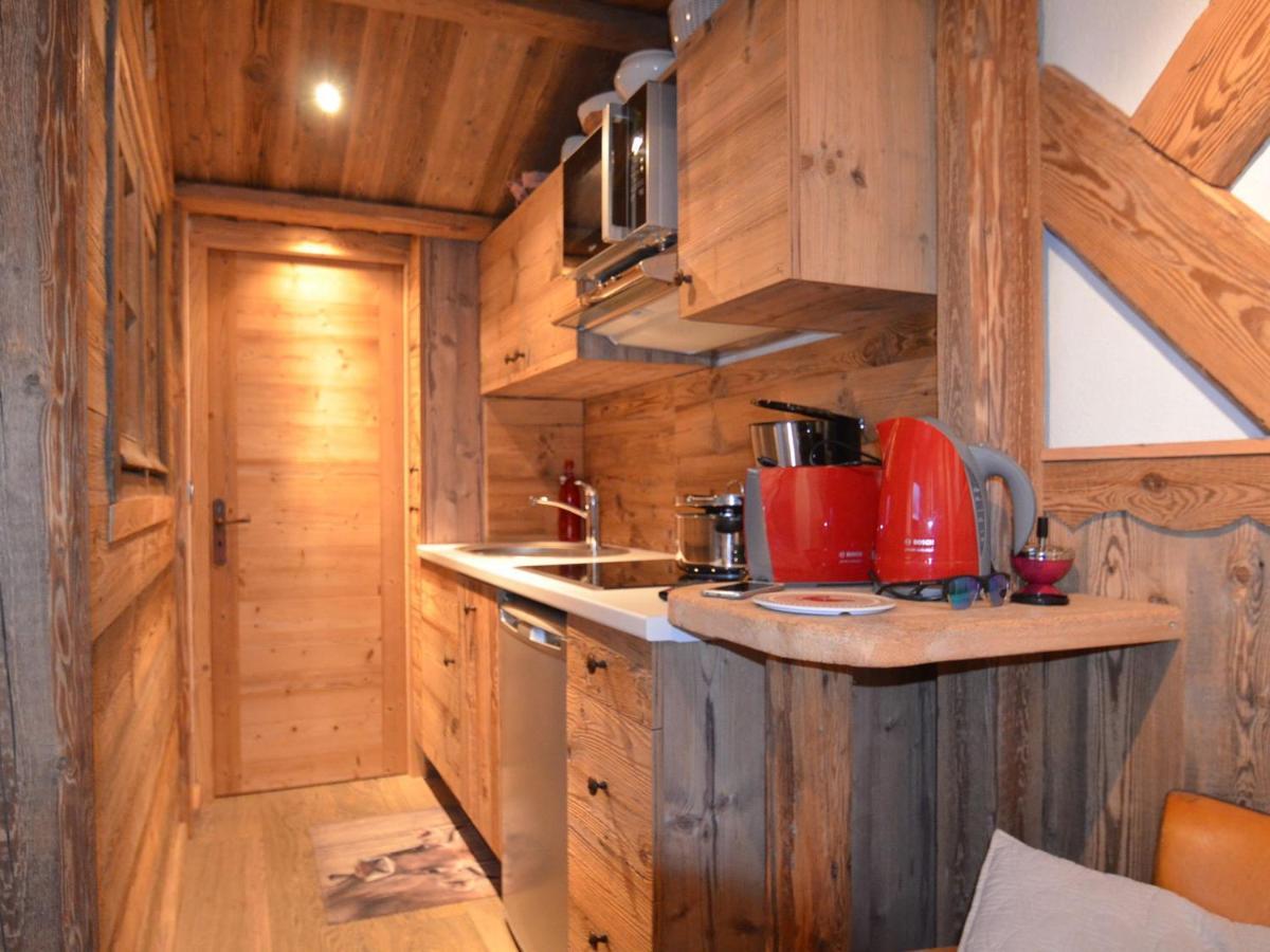 Appartement Les Menuires, 1 Pièce, 3 Personnes - Fr-1-452-85 *
